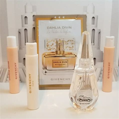 givenchy perfume sample paclets